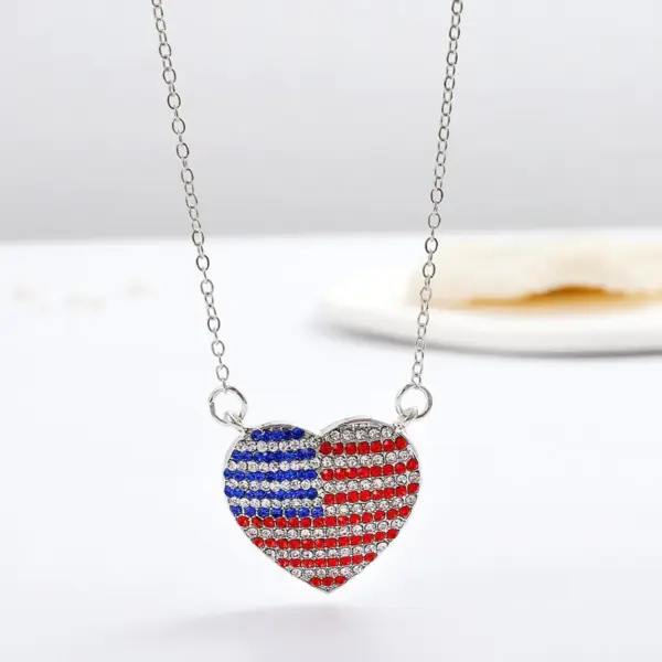 Wholesale Casual Elegant National Flag Heart Shape Zinc Alloy Cable Chain Lobster Trigger Clasp Closure Pendant Necklaces Wholesale