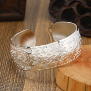 18-Silver (Chinese knot)