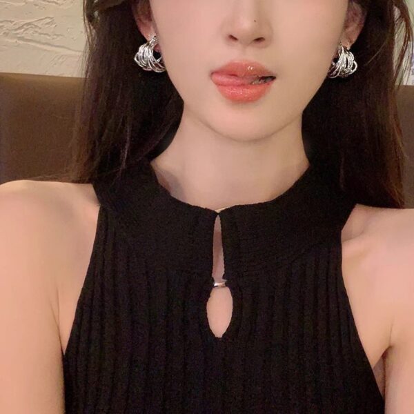Wholesale Winding C- shaped Earrings Atmospheric High-end Sense Popular Hong Kong Style Fashion Niche Design Sense Light Luxury Ear Ring Earrings