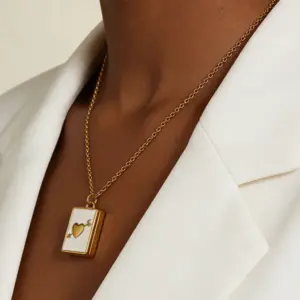 Wholesale Classic Style Square Necklace For Women In 304 Stainless Steel With 18K Real Gold Plated Handmade Chain, Perfect For Independence Day