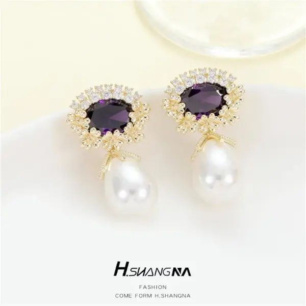 Wholesale Flowers Stud Earrings For Women With Copper Bezel Setting And Zircon Inlay, Featuring 925 Sterling Silver Posts