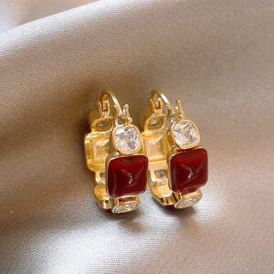 Wholesale Maillard Style wine red Square Ear Buckle Women's Hong Kong Style Niche Exquisite High-grade Light Luxury All-match Earrings Earrings