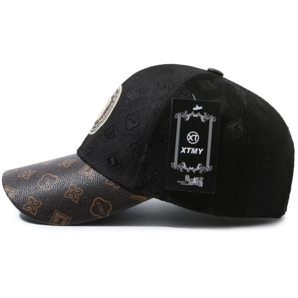 Wholesale Autumn and Winter Hat Fashion Embroidered Baseball Cap Street Korean Student Cap Big Head Breathable Baseball Cap