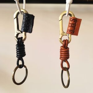 Wholesale Punk Vintage Leather Keychain High-grade Genuine Leather Bag Hanging Old Multi-function Cowhide Woven Mountain Hanging Buckle
