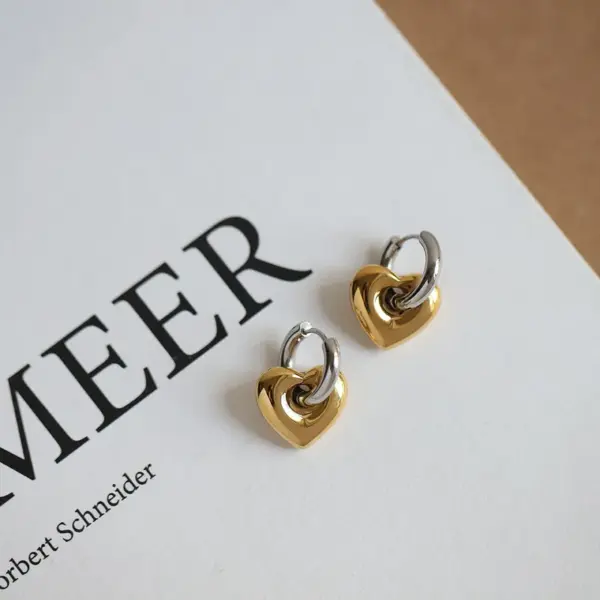 Wholesale 1 Pair Casual Elegant Heart Shape 201 Stainless Steel 304 Stainless Steel Titanium Steel 18K Gold Plated Gold Plated Drop Earrings