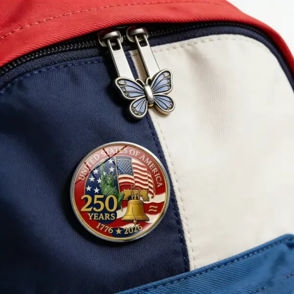 Wholesale American Flag Pin In 304 Stainless Steel Featuring Gem Inlay, Perfect For American National Day