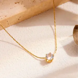 Multicolor / One Size / Six-Claw Diamond Gold