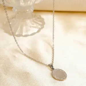 Wholesale 304 Stainless Steel Simple Zircon Point Drill Oval Single Pendant Necklace Waterproof Non-Fading Unisex Cable Chain
