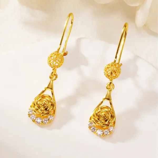 Wholesale Electroplated Brass Drop Earrings For Women Featuring 14K Real Gold Plated Material With 0.03µm Thickness
