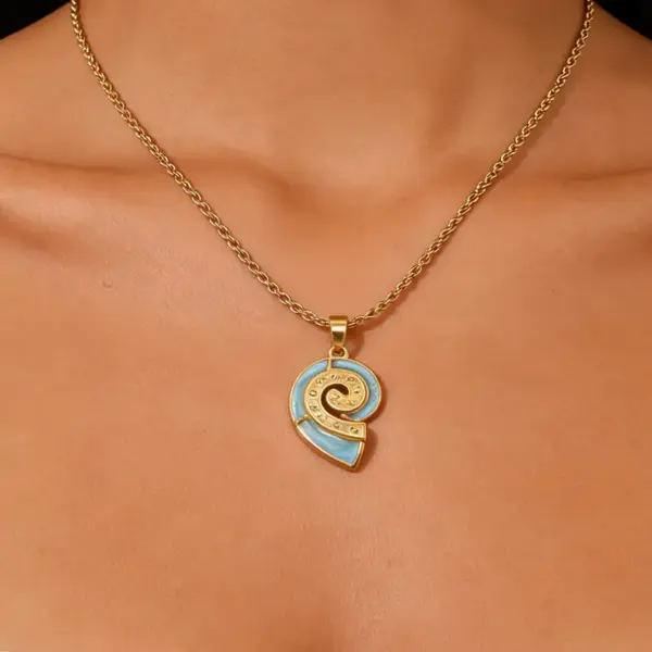 Wholesale Conch Waterproof Non Tarnish Necklace For Women, 18K Real Gold Plated 304 Stainless Steel With Zircon Inlay And Box Chain