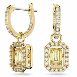 Sugar cube gold diamond earrings