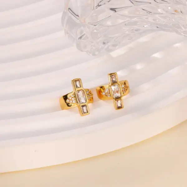 Wholesale Women’s Waterproof Non Tarnish Cross Stud Earrings In Copper With 18K Real Gold PVD Coating And Zircon Inlay