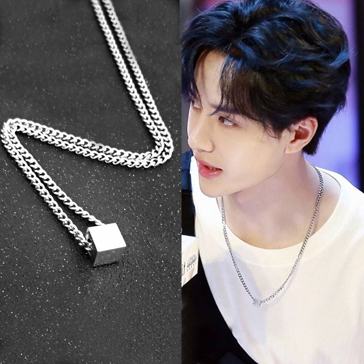 Wholesale Geometric Square Wang Yibo Necklace Men's Trendy Hip-hop Style Simple All-match Sweatshirt Collarbone Chain Niche Design Sense Men
