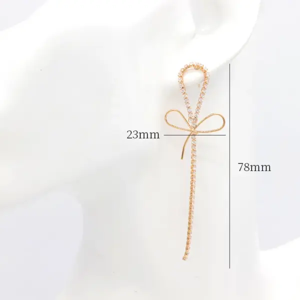 Wholesale Leaf Stud Earrings For Women With Copper And Zircon Inlay, Featuring 925 Sterling Silver Posts