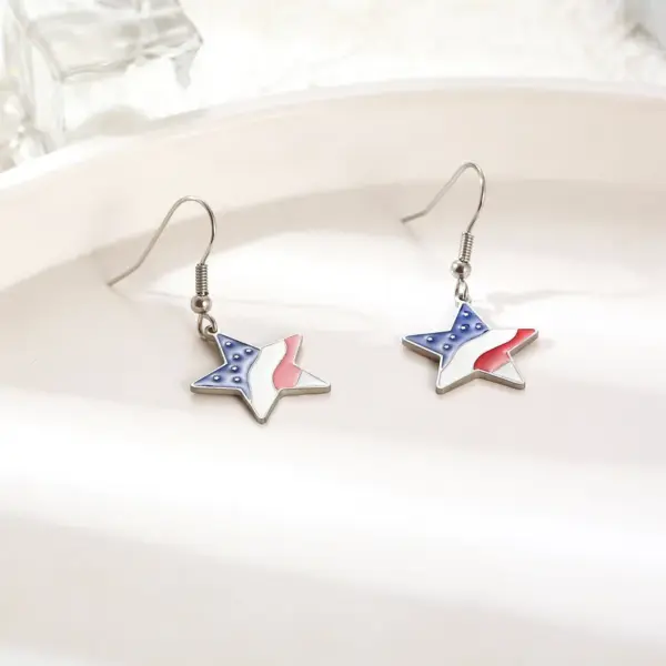 Wholesale Handmade Simple Style Pentagram Ear Hook For Women In 18K Real Gold Plated With 316 Stainless Steel Ear Pin