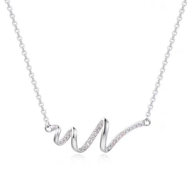 Wholesale Snake-shaped Geometric Spiral Wave Necklace Female Niche Design Sense Clavicle Chain Cold Fashion Cyber Celebrity Clavicle Chain