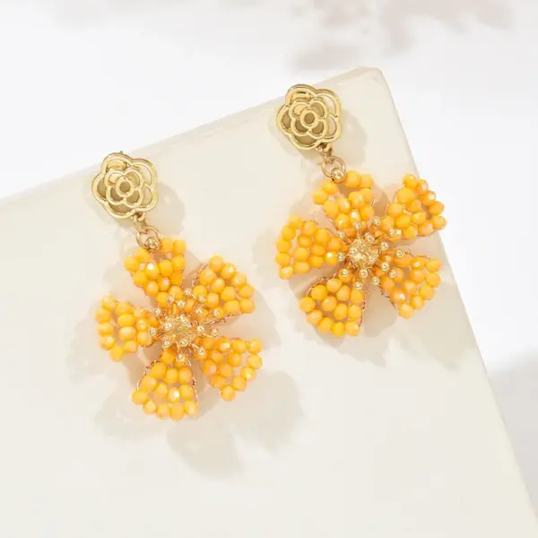 Wholesale Sweet Multicolor Flowers Earrings For Women With Beading And Artificial Crystal Inlay
