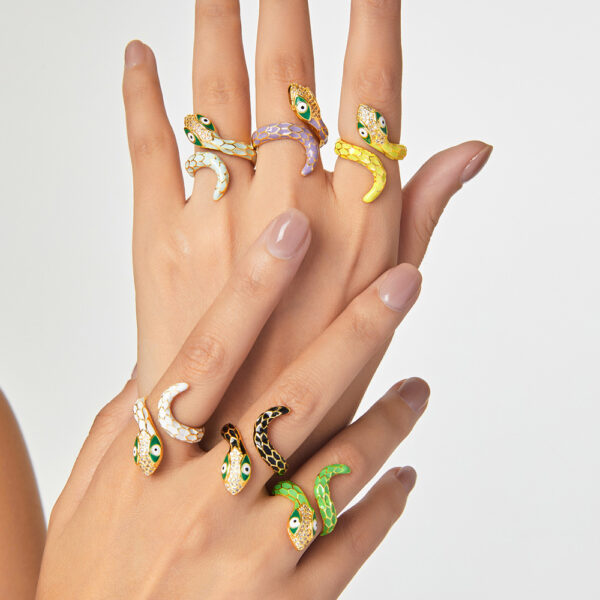 Wholesale All-match Color Oil Dripping Ins Wind Finger Ring Copper Gold Plated Diamond Three-dimensional Snake-shaped Winding Open Ring