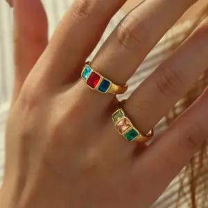Wholesale 18K Gold Plated 304 Stainless Steel Vacuum Electroplated (In Furnace) Zircon Geometric Setting Gold Women's Ring