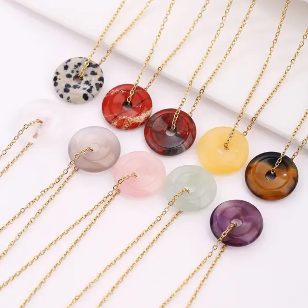 Wholesale ZhouHang Natural Crystal Pendant New Fashion Casual Bohemian Style Purple Crystal Pink Crystal Jewelry Earrings Accessories
