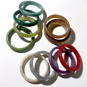 Wholesale Yuyu new plain circle round geometric resin bracelet ins Europe and the United States wind spring and summer color halo bracelet