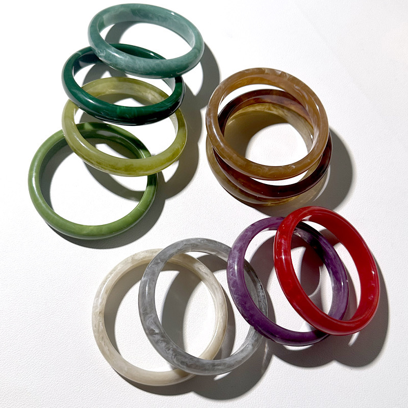 Wholesale Yuyu new plain circle round geometric resin bracelet ins Europe and the United States wind spring and summer color halo bracelet