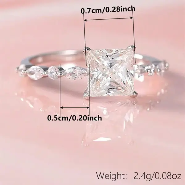 Wholesale Geometric Claw Setting Ring For Women In Copper With White K Water Plating And Zircon Inlay