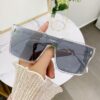 oly-53564ce244a8ddb6cf33e96a0e3d3bb1 Wholesale square-framed men's and women's retro street style sunglasses, trendy UV protection driving sunglasses.