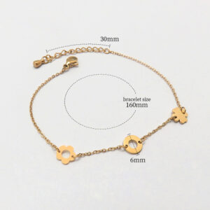 Geometric flowers / 18K