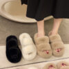 Wholesale style Korean-style fluffy slippers for women, perfect for autumn and winter, thick-soled, cotton slippers.