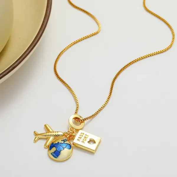 Wholesale Vacation Streetwear Earth Airplane Copper 18k Gold Plated Zircon Pendant Necklace In Bulk