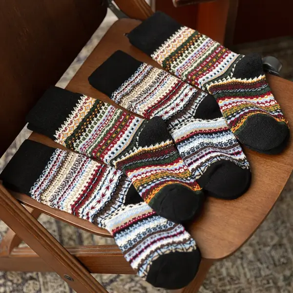 oly-55692bffb0d384cf59dc8bec4c3e74ea Wholesale Men's Retro Cotton Socks Mid-Calf Autumn Winter Warm Ethnic Totem Comfortable Breathable Socks