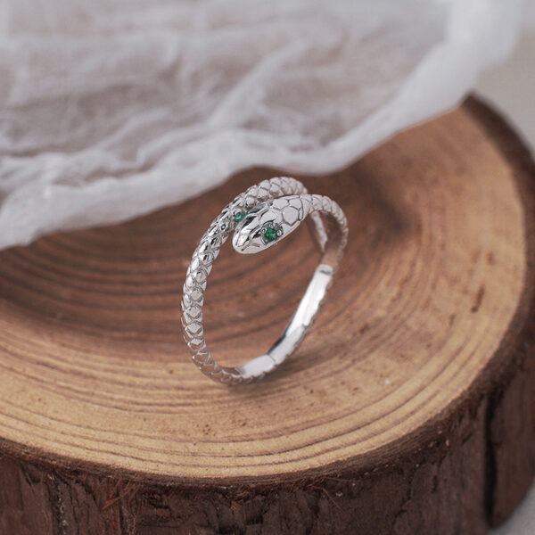 oly-556e128dfd414e985eea964dc11f40ca Wholesale S925 Sterling Silver Green Eye Snake Zodiac Snake Ring for Men and Women National Fashion Ethnic Style Personalized Creative All-match Open Ring