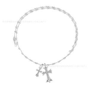 Milk silver white diamond necklace