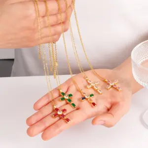 Wholesale Jewelry Glam Cross 304 Stainless Steel Copper Pendant Necklace Cable Chain