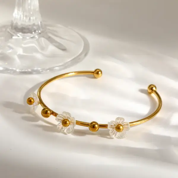Wholesale Asymmetrical Round Bangle For Women, 304 Stainless Steel With 18K Gold Plated And PVD Coated Finish, Artificial Pearl Inlay