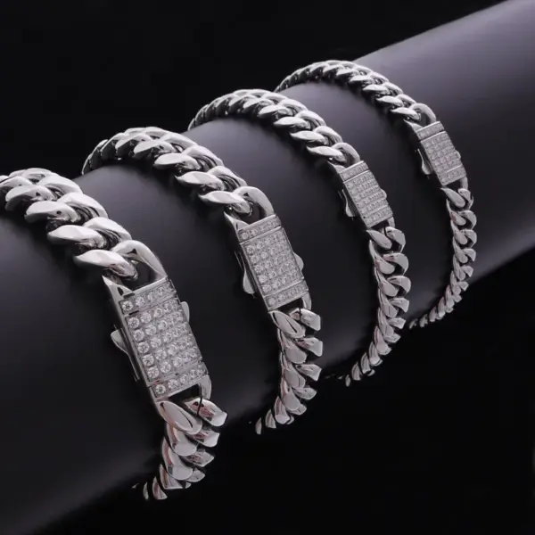 Wholesale Hip Hop Style Cuban Link Bracelet Full Drill 18K Gold Plated Stainless Steel Personalized Fashion Jewelry For Men And Women