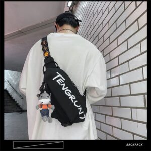 Wholesale Fashion brand messenger bag men's ins Sports waist bag casual fashion shoulder bag female student personality small Cross bag chest bag