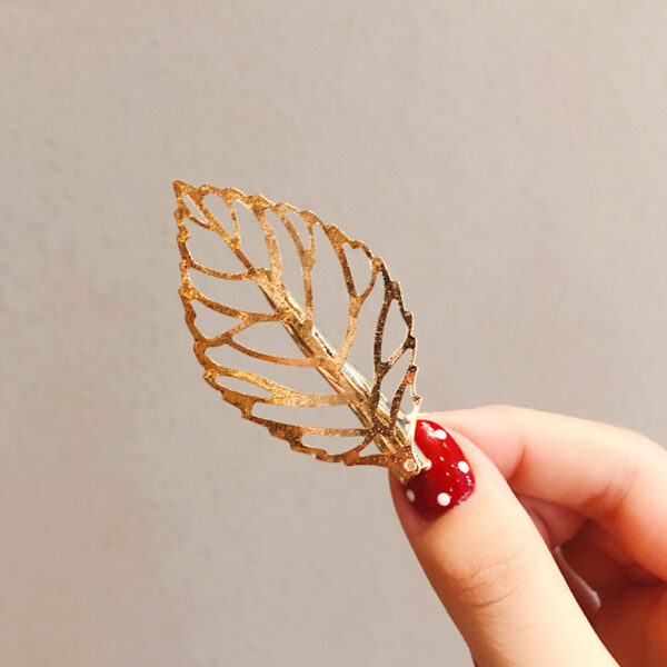 Wholesale retro hollow leaf clip side clip South Korea duck bill clip hairpin hairpin hair accessories