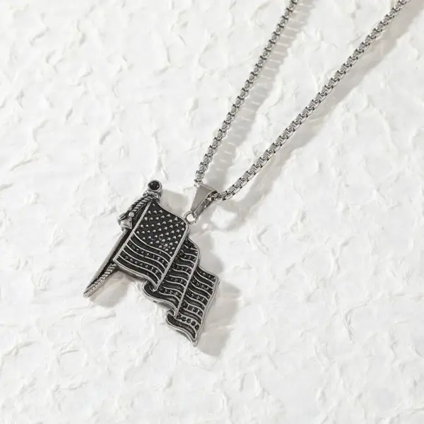Wholesale Zhuoxuan American Flag Brooch Diamond Inlaid Geometric Stainless Steel Pendant Necklace Suitable For Men And Women