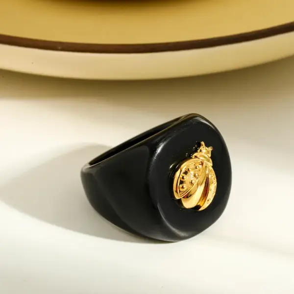 Wholesale 304 Stainless Steel Vacuum Furnace Plated 18K Real Gold Geometric Acrylic Animal Owl Bee Ladybug Butterfly Unisex Ring