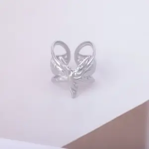 Silver / Average Size / 18#