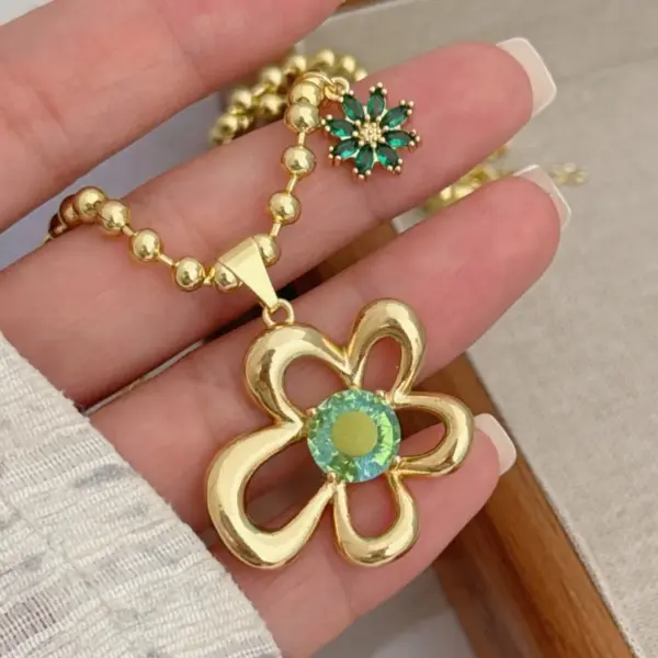 Wholesale Jewelry Classic Style Flower Copper Zircon 18K Gold Plated Plating Ball Chain Pendant Necklace