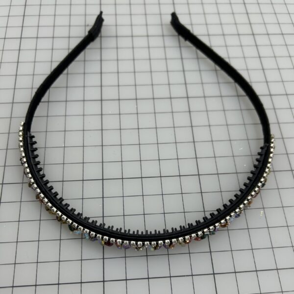 oly-59437c0d0e04167b33b059ecbb0569b6 Wholesale rhinestone headband girl sequined retro temperament his headband thin edge Diamond-embedded non-slip hair pressing headdress
