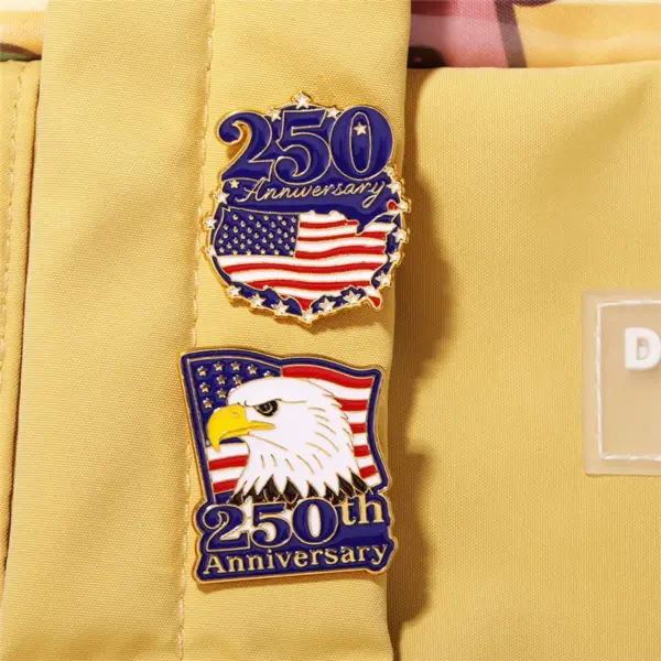 Wholesale American Flag Pin Made Of Zinc Alloy Featuring Stamping Craft, Available In Classic Colour
