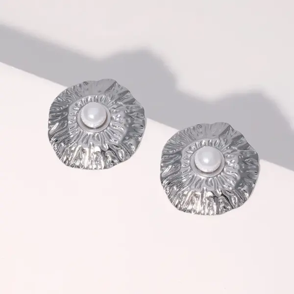 Wholesale PVD Coated Real Gold Plated 18K Gold Irregular 304 Stainless Steel Elegant Sweet Simple Style Waterproof Non Tarnish Ear Studs