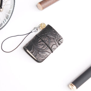engraved leather black / Top layer cowhide super mini TN book (32 sheets, 64 pages)