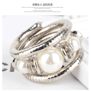 White multi-layered bracelet