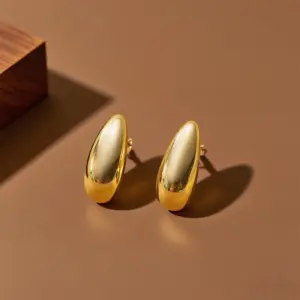 E0163-Small Water Drop-Earrings- Gold