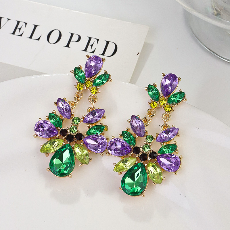 Wholesale European and American Green Saint Parkside Earrings Ins Style Irregular Crystal Flower Earrings Light Luxury High Sense Design